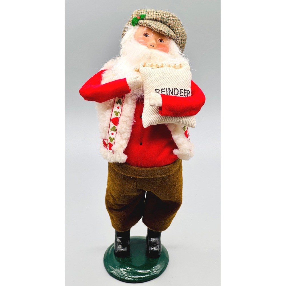Byers Choice The Carolers Santa Claus Reindeer Treats Food Figurine 1997